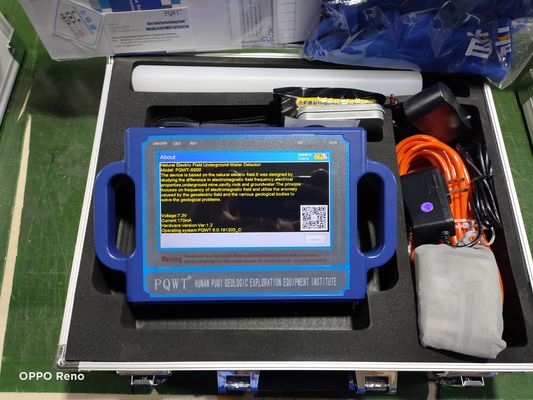 Detector de agua PQWT con 95% de precisión, 36/40/56 frecuencias y rango de medición de 0mV-2000mV para la localización de aguas subterráneas
